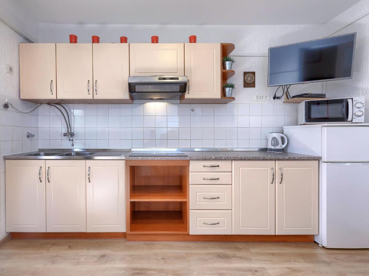 Apartment Zrinka-2 By Interhome Poreč Eksteriør billede